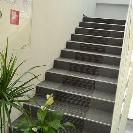 Hotel Garni 31 3*